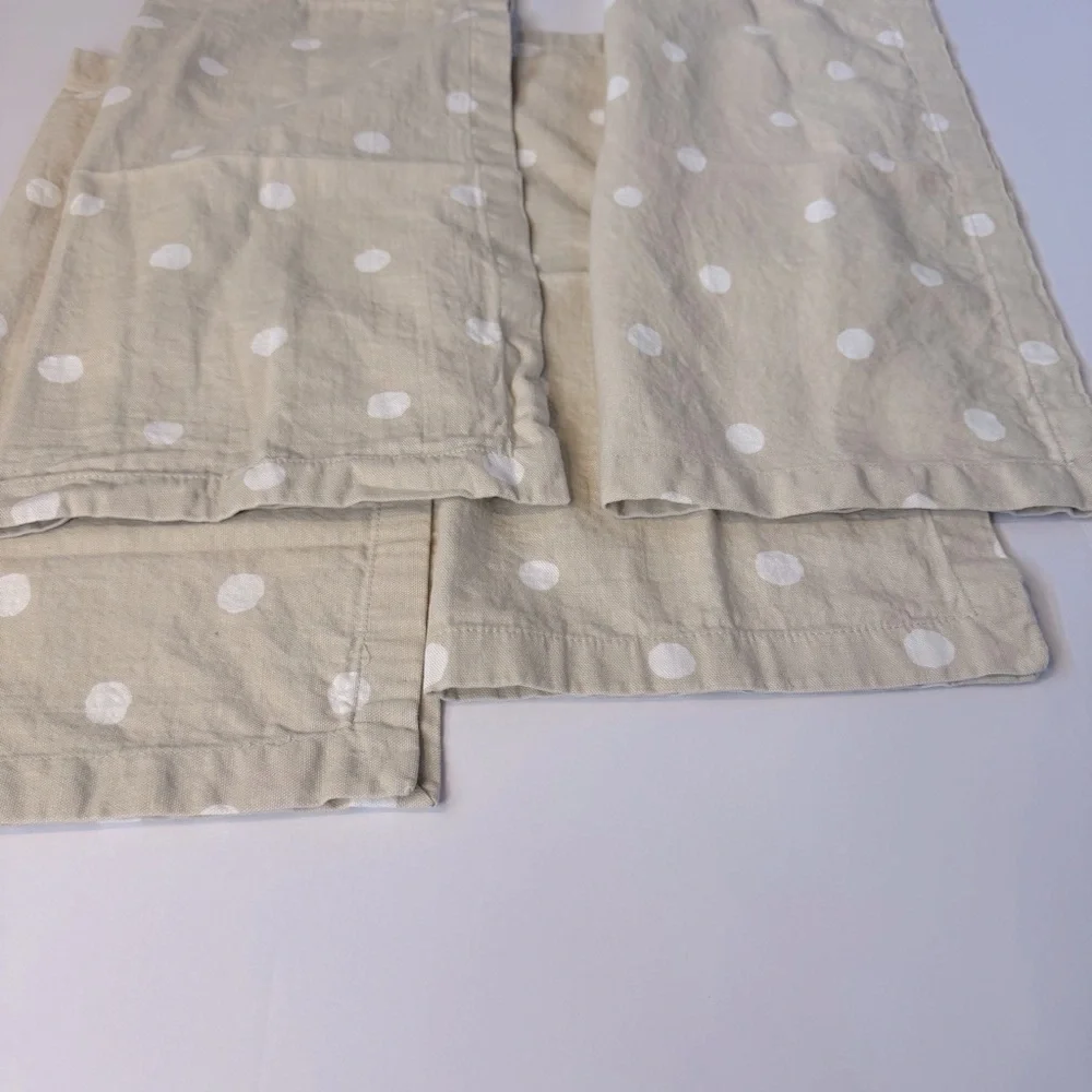 Kate Spade Beige Polka Dot Napkins